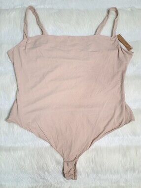 SKIMS Fits Everybody Square Neck Bodysuit Cream Mica Women 3X NEW